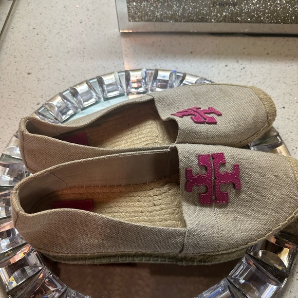 Tory Burch 9 1/2 flat espadrilles in canvas and pink leather - Picture 3 of 4